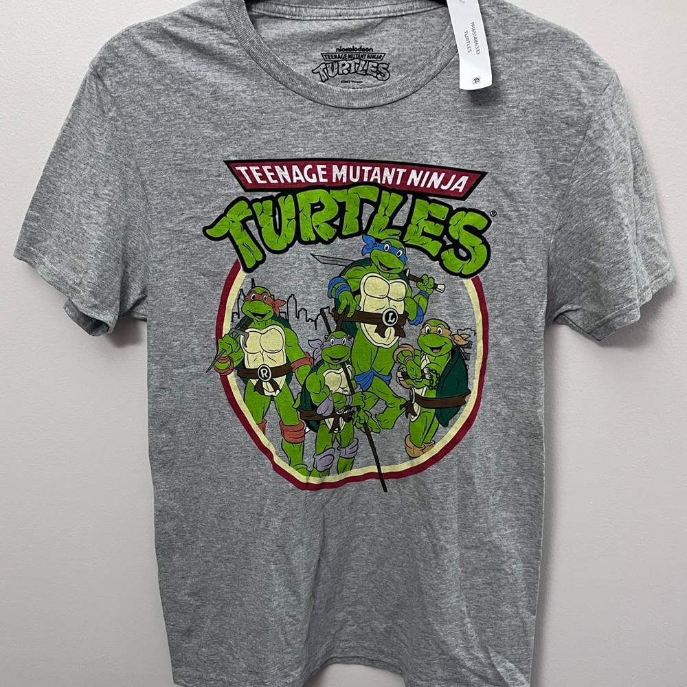 NWT Nickelodeon Teenage Mutant Ninja Turtles Gray T-Shirt